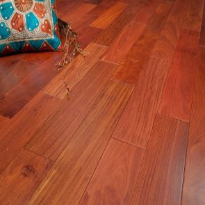 3 1/4" x 3/4" Santos Mahogany Clear Grade Prefinished Solid